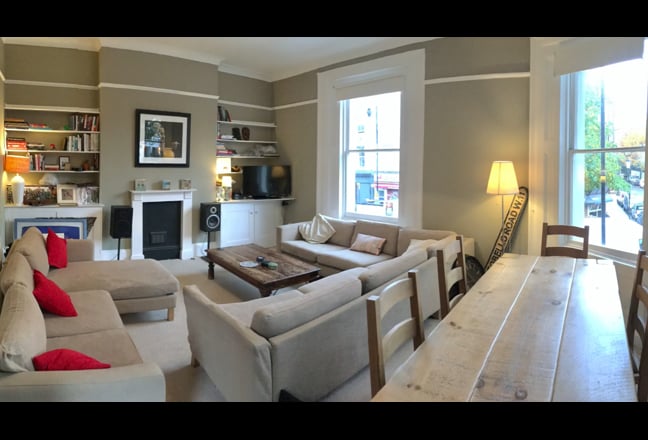 Very large room in beautiful flatshare Main Photo