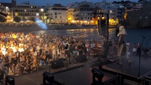 La dansa i el techno gregorià  tanquen el Portalblau a la Riba
