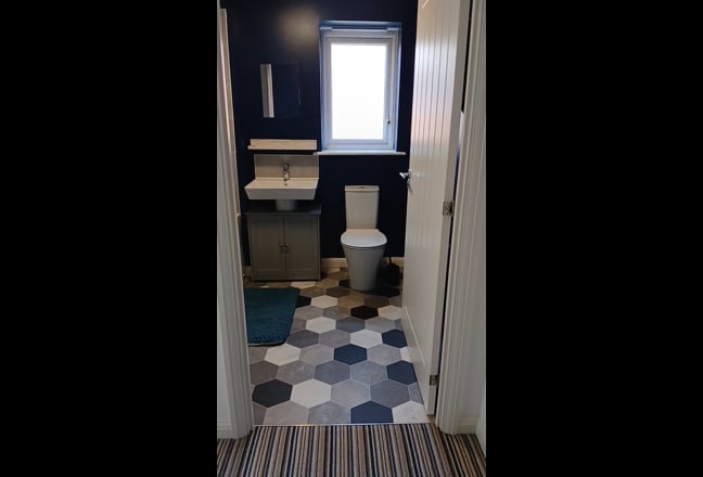 Double room with own bathroom + extra space Main Photo
