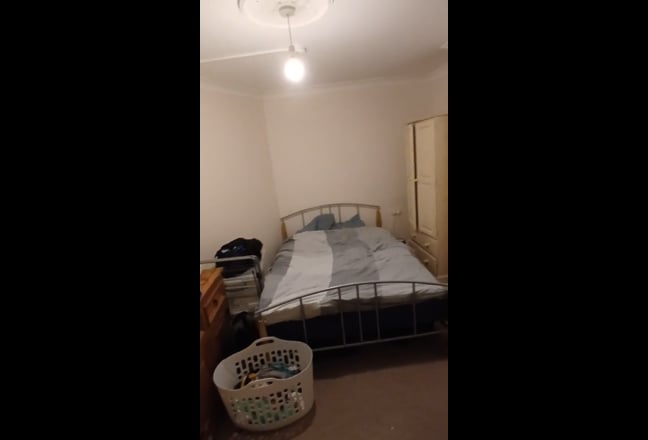 2 bedrooms in a student house - Highfield campus Main Photo