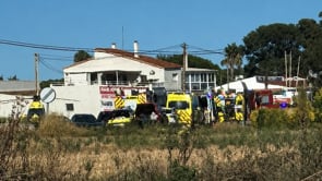 Moren dues persones en un xoc frontal a la carretera de Viladamat a l'Escala