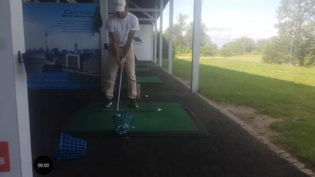 Play swing video