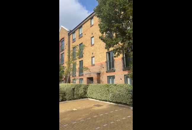 Flat in Whitechapel  Main Photo