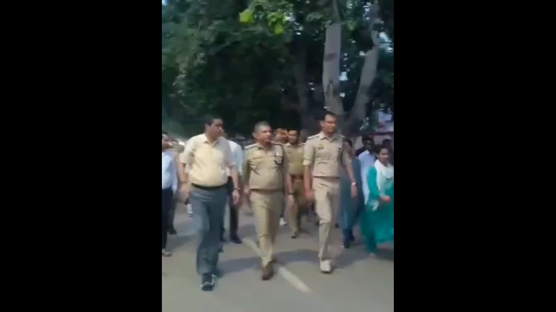 MANT-लाखों श्रद्धालुओं के बीच क्यों बढ़ी अफसरों की हलचल? गोवर्धन में हुआ बड़ा, निरीक्षण,,