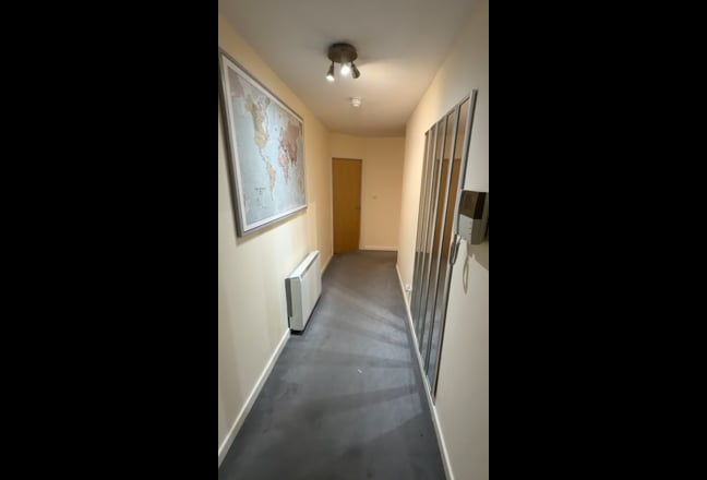 Spacious City Centre  Double Room - B1 3JP - Main Photo