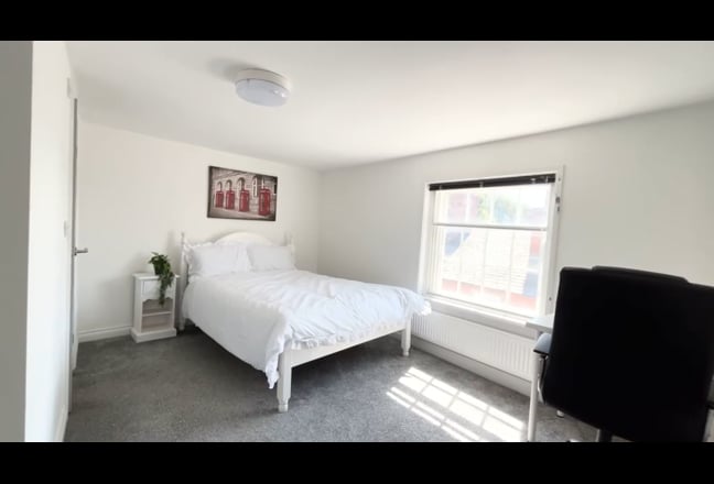 🌟 Double En-Suite Rooms Available🌟 Main Photo