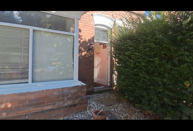 Video 1: 