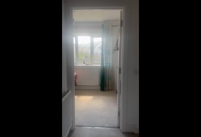 Double Room in friendly 2-Bed House  Main Photo