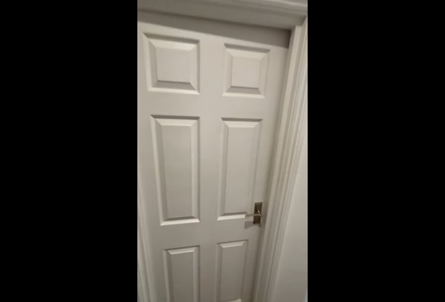 🏡✅1000Wifi✅Free Bills ✅ Cleaner ✅ Large Room✅ Main Photo