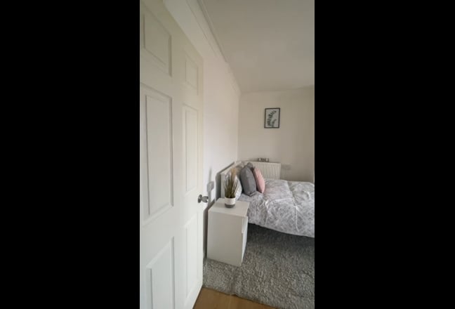 💥Cozy Room in All Saints 🏡 | 1st October Main Photo