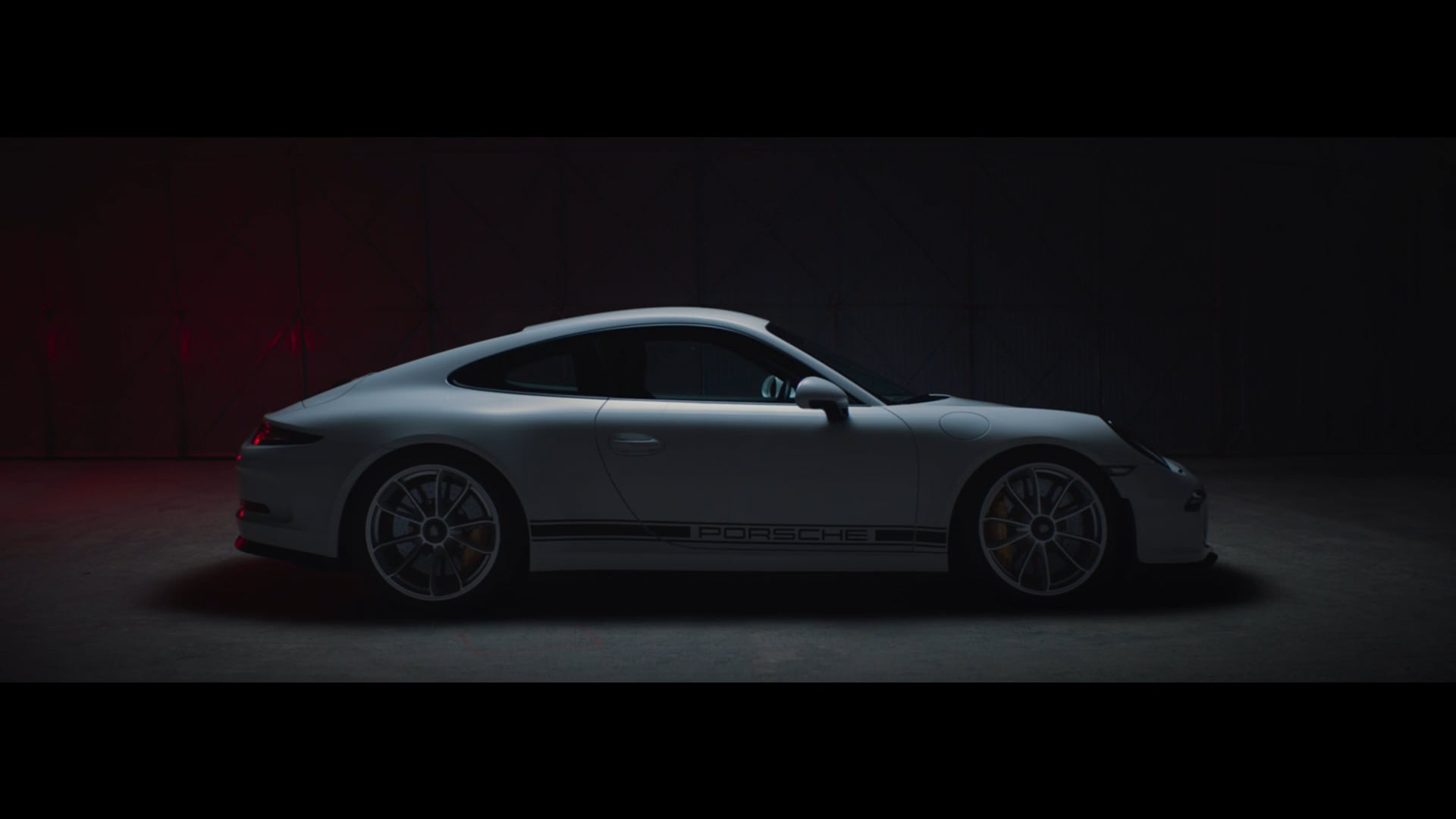 Porsche "The Search x 911R" Choeur