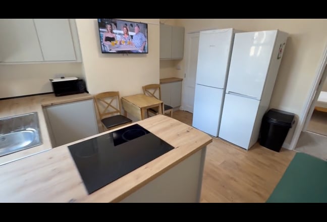 Fabulous student house in Crookesmoor Main Photo