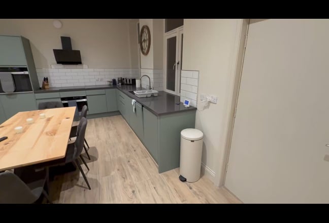 High quality ensuite rooms and studio - Chorley Main Photo