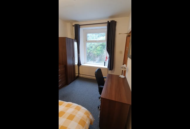 1 double room city centre Swansea Main Photo