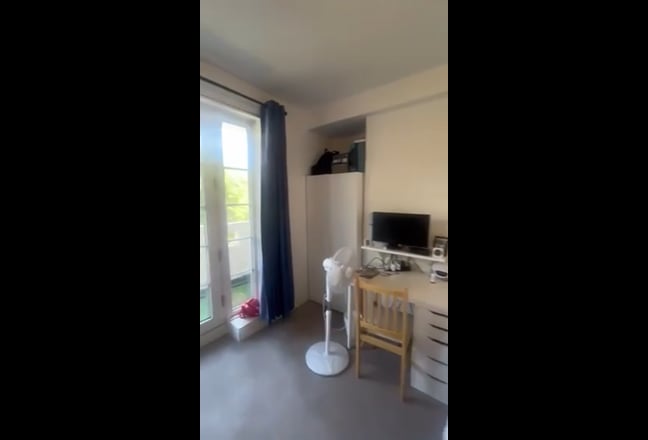Balcony, 2 min to regents park, huge room @NW8 Main Photo