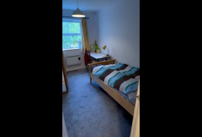 Lovely Room + Private Bathroom Oct-Jan Main Photo