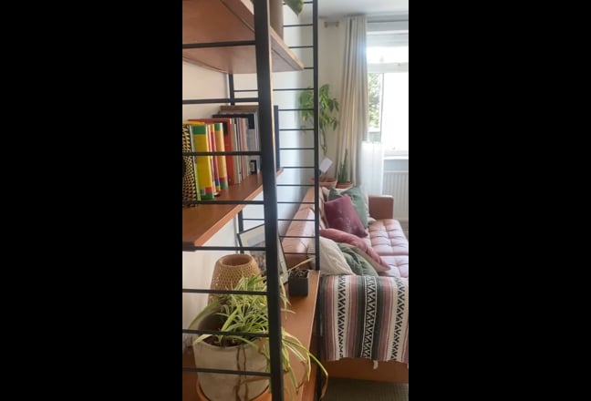 Room to rent in West Hampstead - females only✨ Main Photo