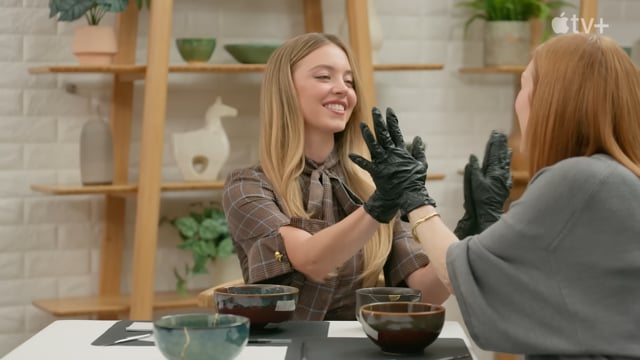 Echo Valley — Julianne Moore and Sydney Sweeney Master Kintsugi ｜ Apple TV (2025)