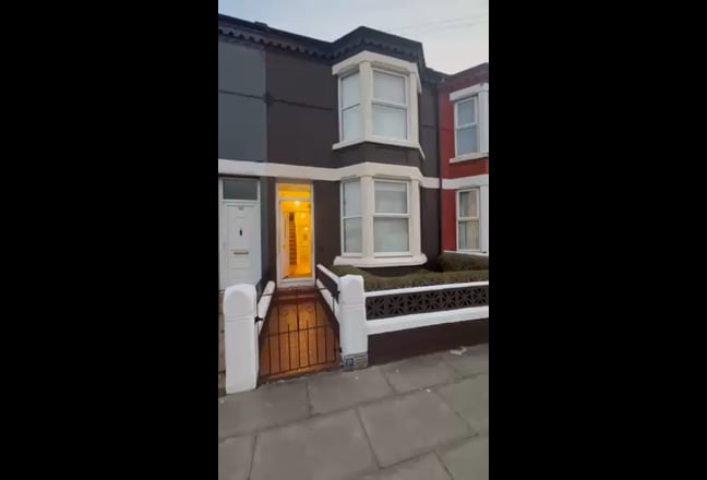 Video 1: 
