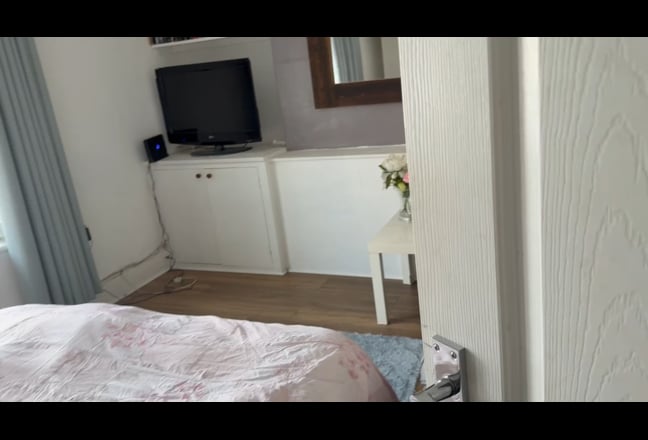 Double room available immediately SW18 Main Photo