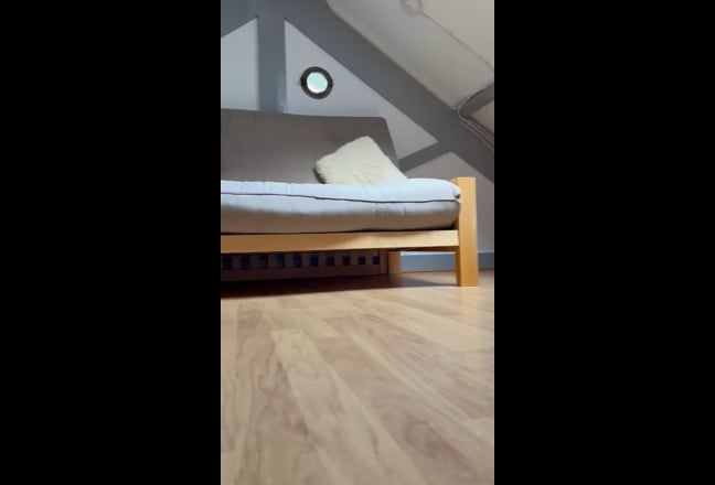 Lovely room and Loft room available  Main Photo