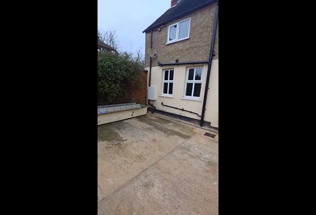 Furnished En-Suite Double Room Main Photo