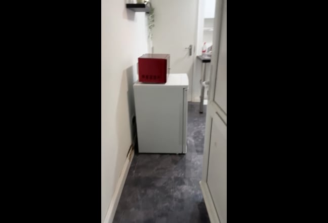 Video 1: 