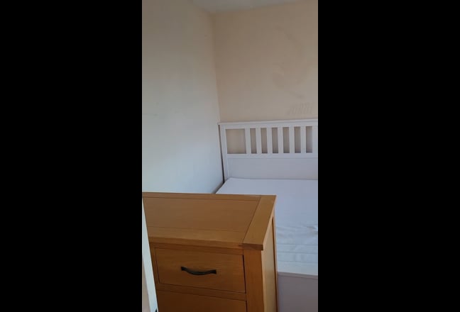 Furnished, all bills and wifi included Main Photo