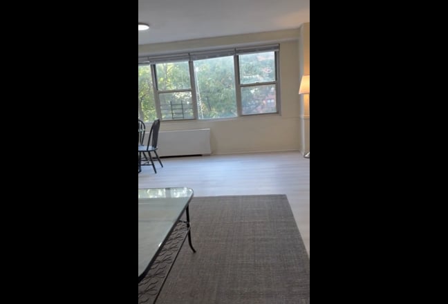 Luxury Building Large Room Extra Storage PATH  NYC Main Photo