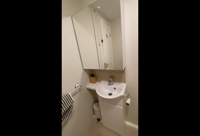 Video 1: 