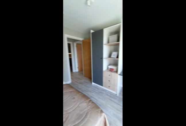 Tenancy Takeover for double room at Victoria Point Main Photo