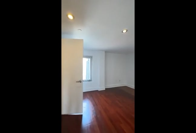 Two rooms available in Williamsburg! Main Photo
