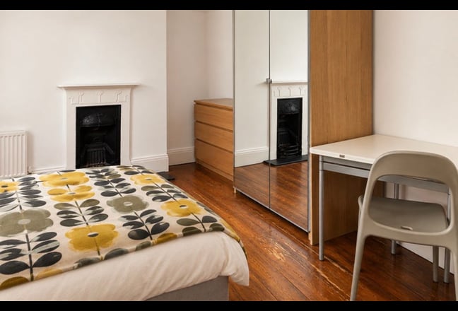 Video 1: ROOM 5 AVAILABLE