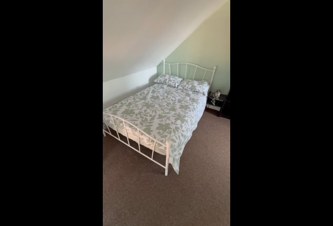 Video 1: Room 1 bedroom