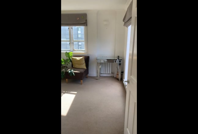 Double En-suite Room Short term let Jul-Jan 2026 Main Photo