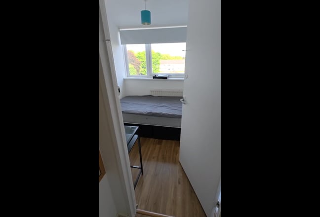 Video 1: 