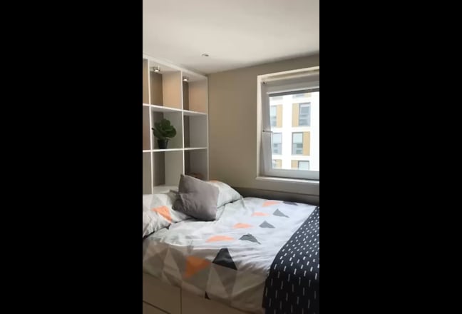 Central London Student Ensuite Room Available Main Photo