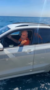 Thumbnail for video Summer Deals στο instacar leasing!