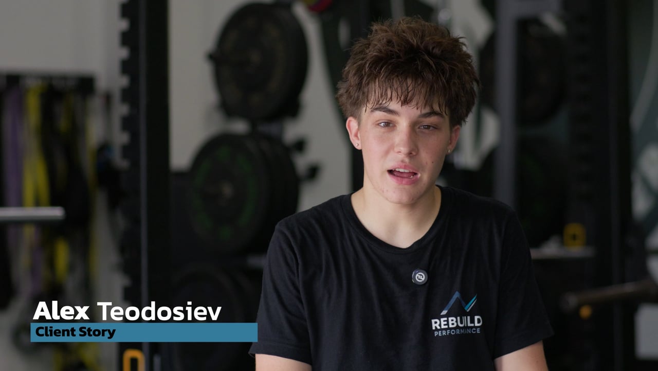 Alex’s Journey with Knee Pain