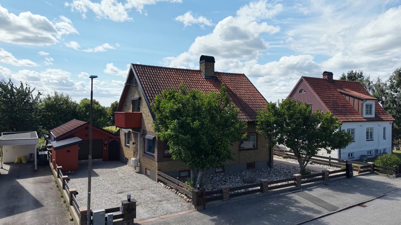 5 rum Villa på Malmövägen 47 Tomelilla Tomelilla kommun - video