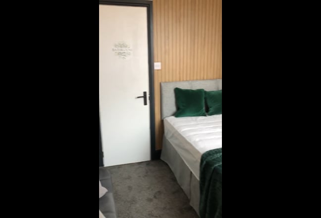 Rose Lane, furnished en-suite by Greenbank Park Main Photo