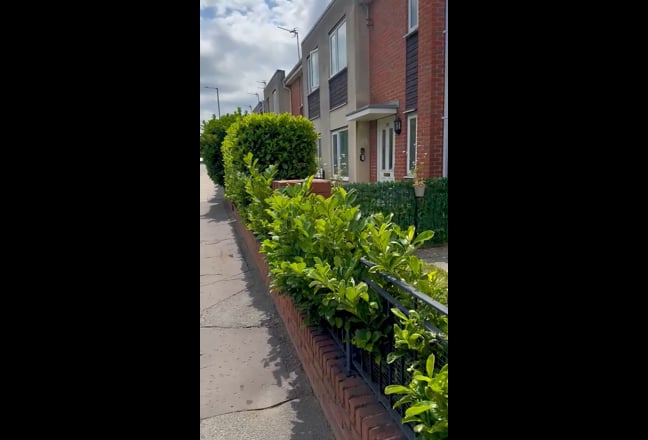 Double Room:  weekly,  short or long term let !! Main Photo