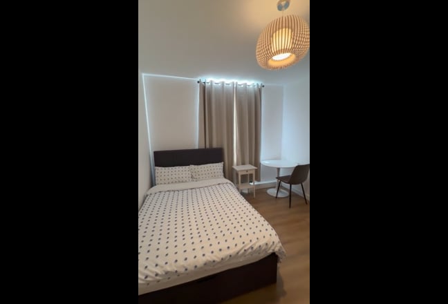 Brand new luxury double room central london Main Photo