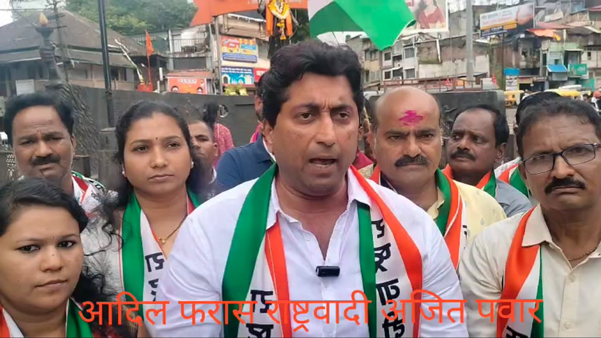 आज राष्ट्रवादी अजित पवार गटाच्या वतीने छत्रपती शिवाजी महाराज चौकात हर्षवर्धन सपकाळ यांचे पोस्टर ला जोडे मारून निषेध व्यक्त केला.