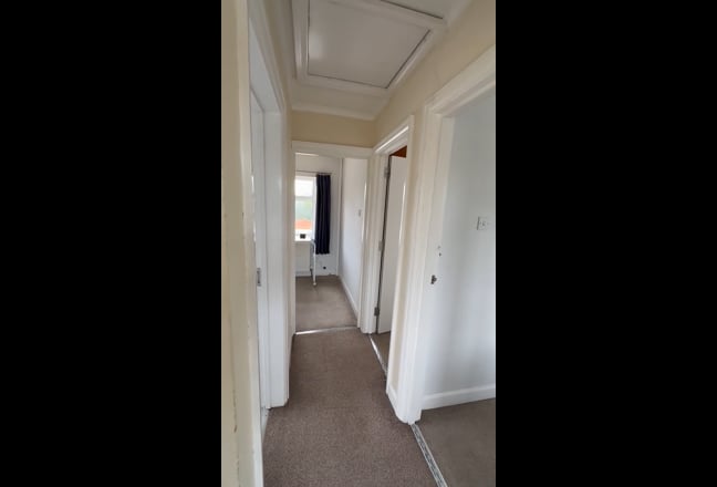 Bright Rooms bills all inclusive Central Cranfield Main Photo