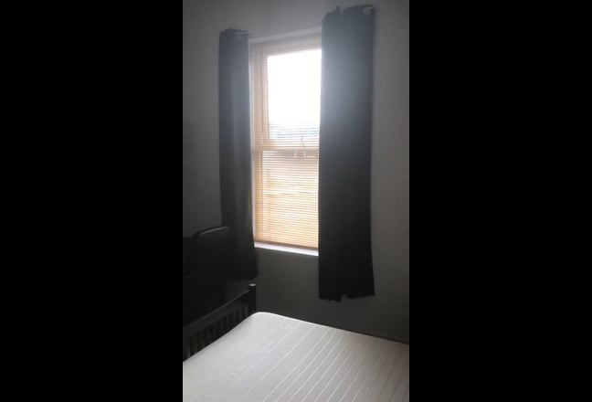 Double room in cosy Prof/Post Grad House Main Photo