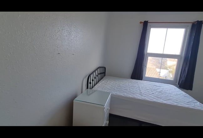 Video 1: Room 1