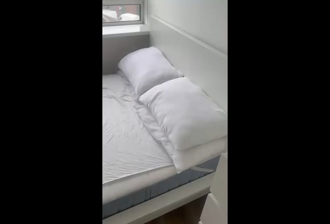 Looking for a new flatmate to join us in zone 1  Main Photo