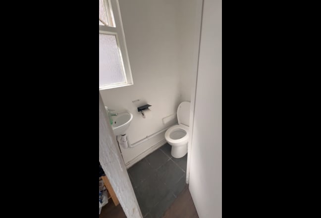 Double  Room in House share SW11 Lavender hill Main Photo