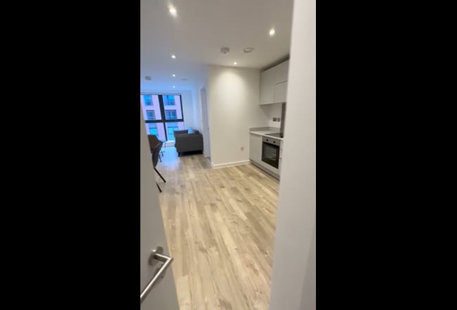 Spacious doube ensuite room Main Photo